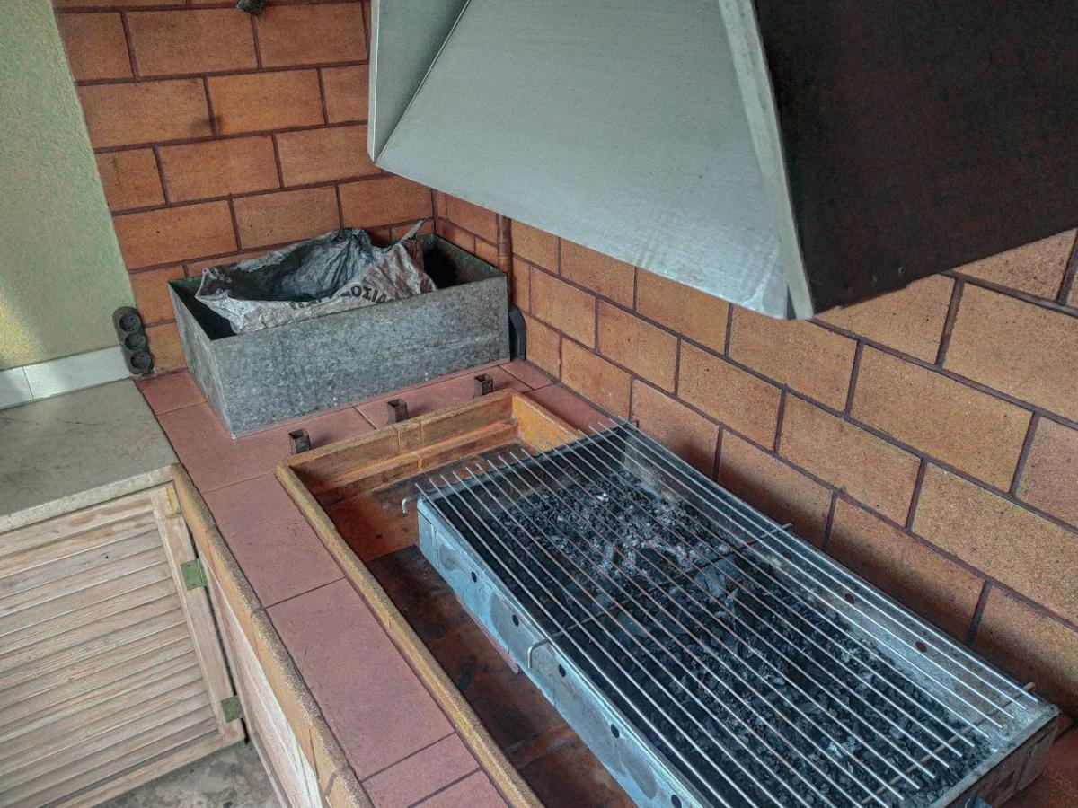 Sea View Roof Garden Apartment Kiáton Екстериор снимка